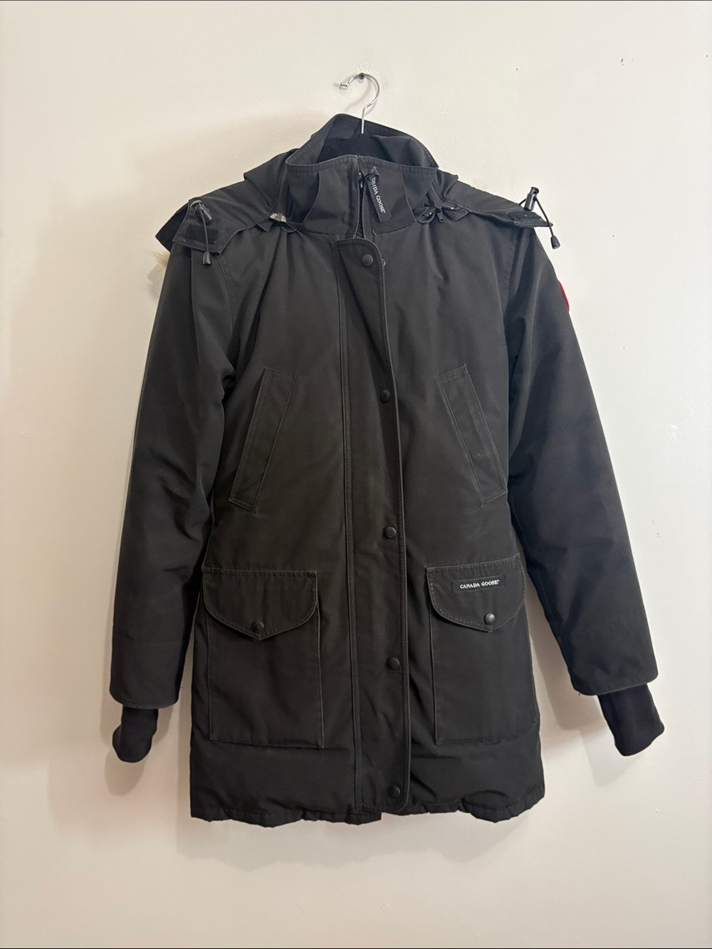 Canada Goose Women’s Black Trillium Parka size S - Picture 6 of 12